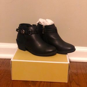New Girls Michael Kors Leather Booties